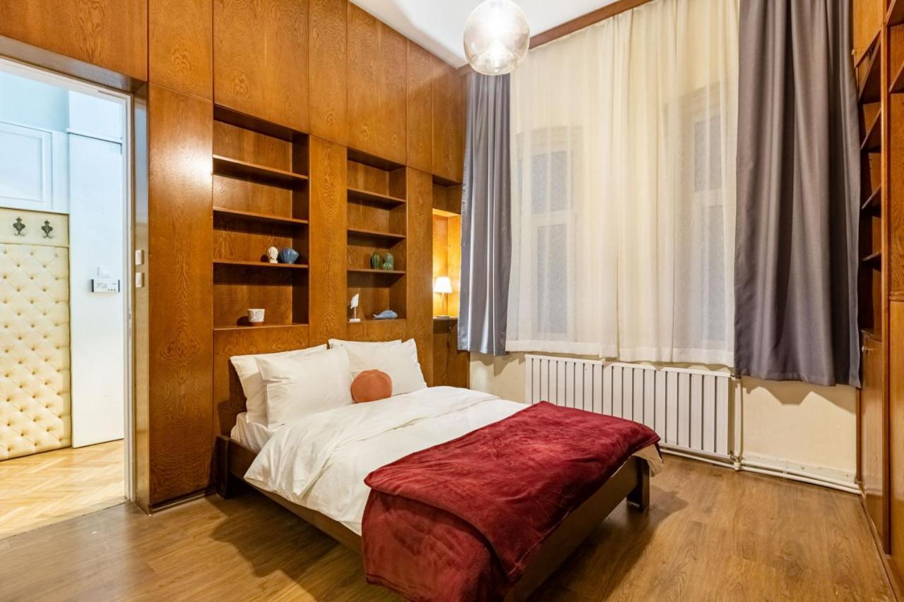 Historical Flat With A Lovely Sea View In Beyoglu Istambul Extérieur photo